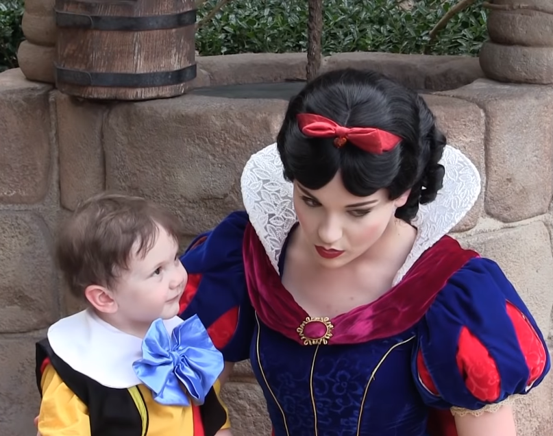 little boy,video,viral,must watch,autism,snow white,disney world,amazing,love,cute,beautiful