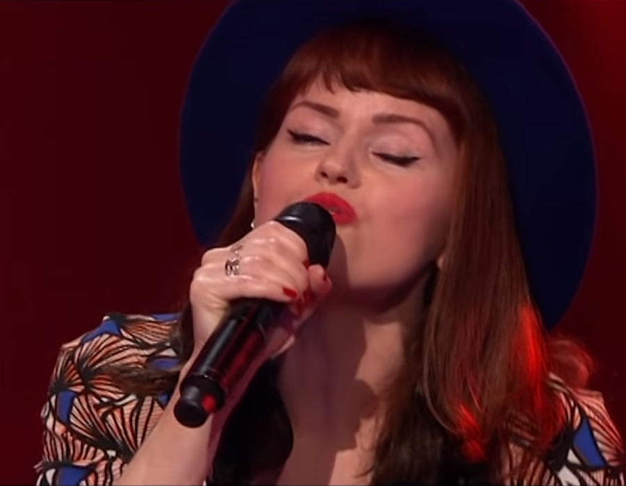 Only 3 Seconds In, She Made All The Judges Turn Their Chairs. But Then It Got Even BETTER! 1 1 1