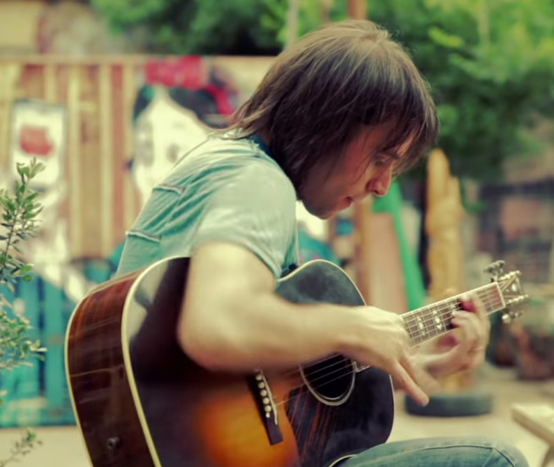 He Looks Like Any Other Guy With A Guitar. But When He Starts To Play? UNBELIEVABLE 1 1 22